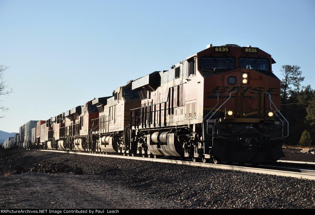 Eastbound intermodal comes up the grade